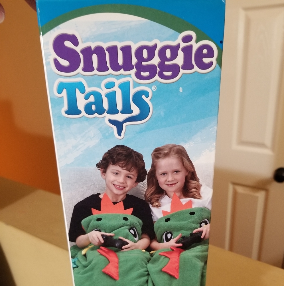 Snuggie Tails - Picture 4 of 4
